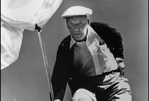 Lo scrittore Vladimir Nabokov, Montreux, Svizzera, 1966 © Philippe Halsman Archive 2023 Lo scrittore Vladimir Nabokov, Montreux, Svizzera, 1966 © Philippe Halsman Archive 2023