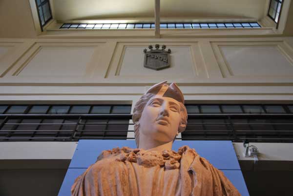 Statua di Atena