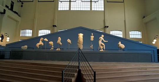 Sala Macchine - Tempio di Apollo Sosiano Sala Macchine - Tempio di Apollo Sosiano