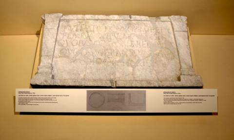 Epigrafe di Atistia